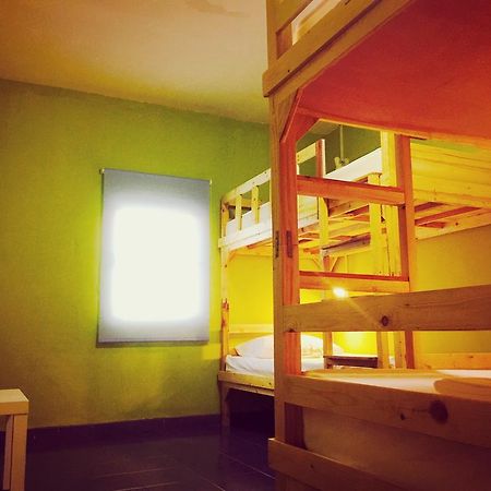Tree Hostel กรุงเทพมหานคร ภายนอก รูปภาพ