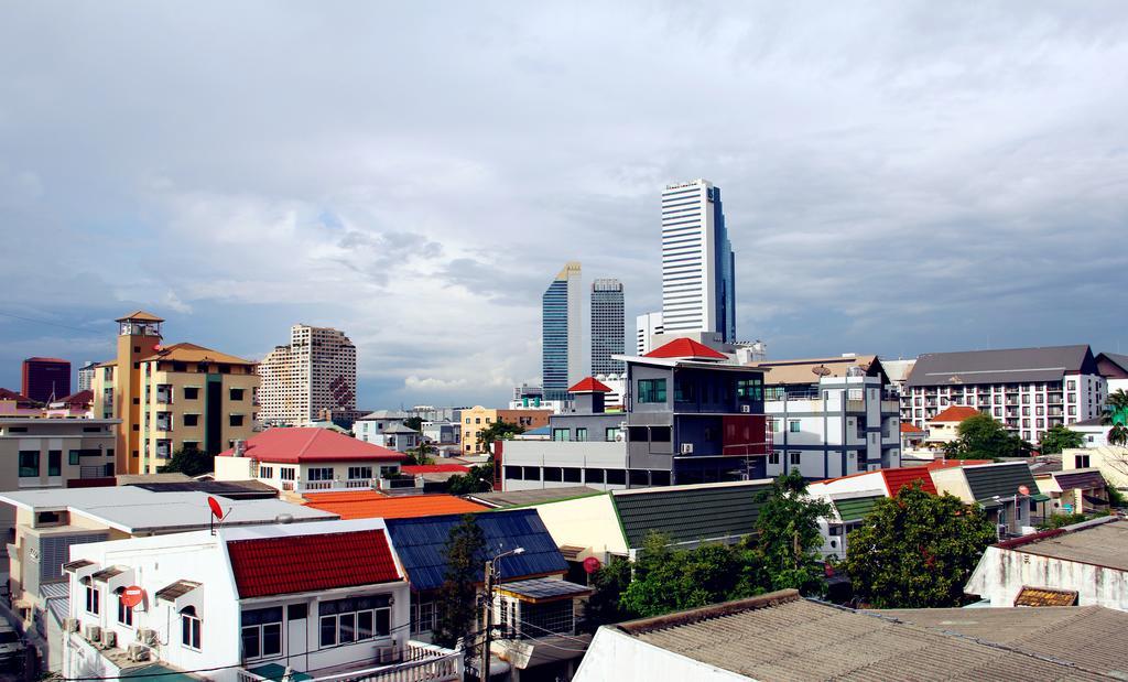 Tree Hostel กรุงเทพมหานคร ภายนอก รูปภาพ