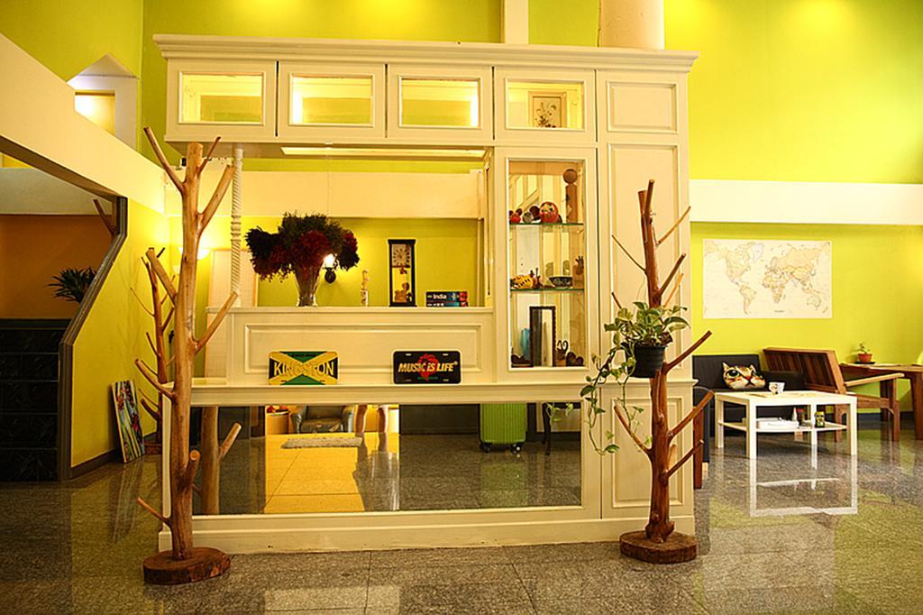 Tree Hostel กรุงเทพมหานคร ภายนอก รูปภาพ