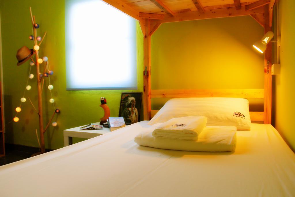 Tree Hostel กรุงเทพมหานคร ภายนอก รูปภาพ