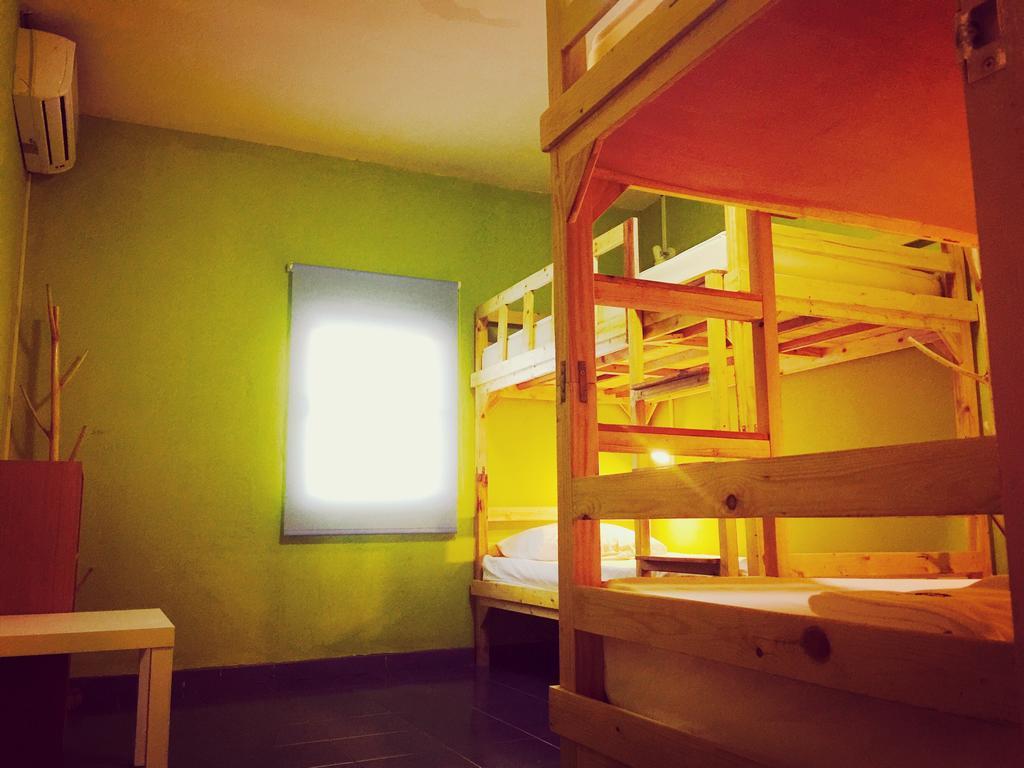 Tree Hostel กรุงเทพมหานคร ภายนอก รูปภาพ