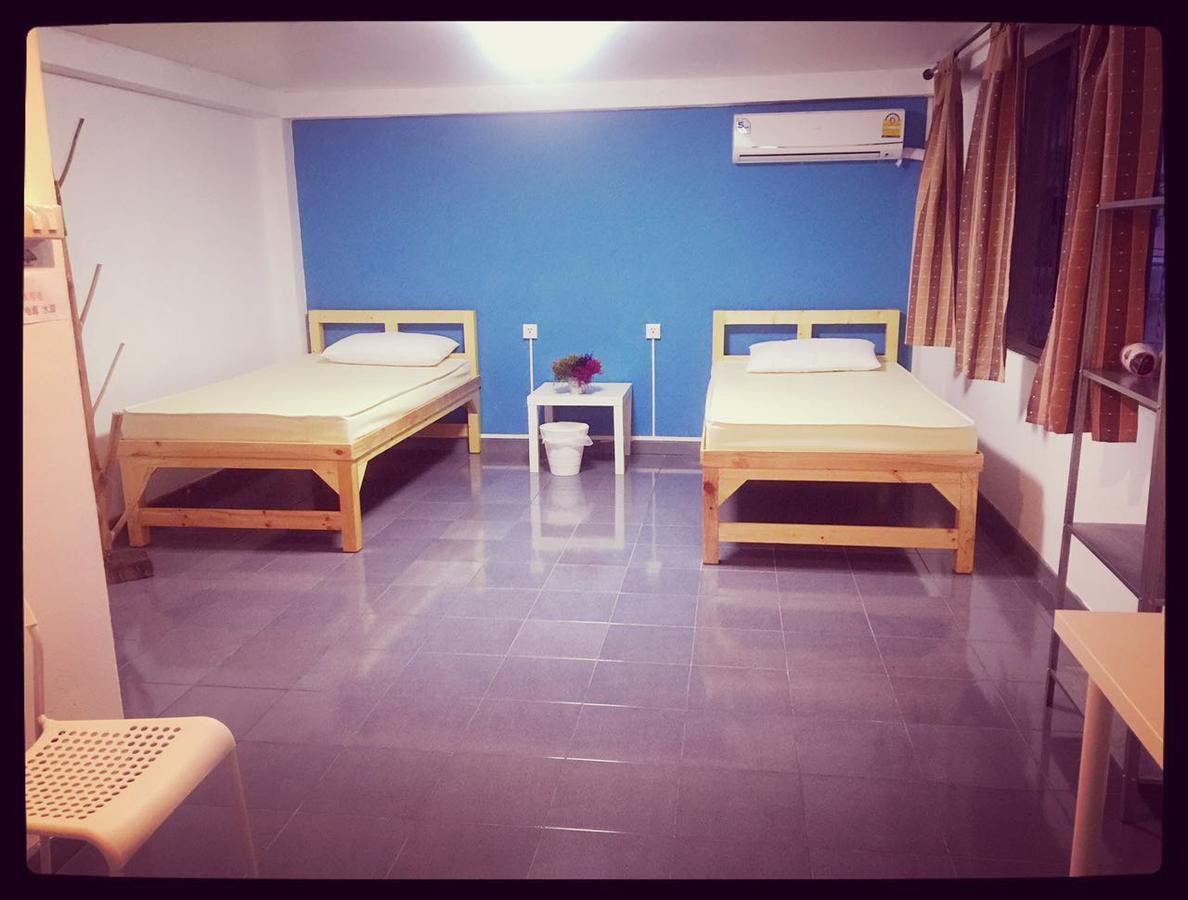 Tree Hostel กรุงเทพมหานคร ภายนอก รูปภาพ